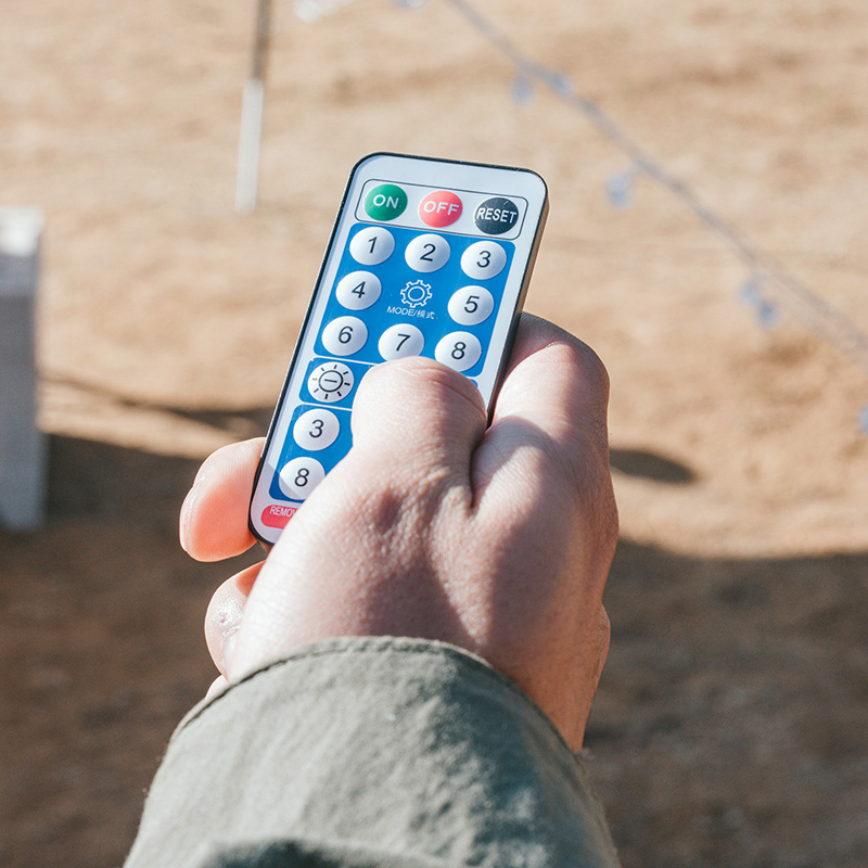 Naturehike světelný řetěz se solárním panelem 950g